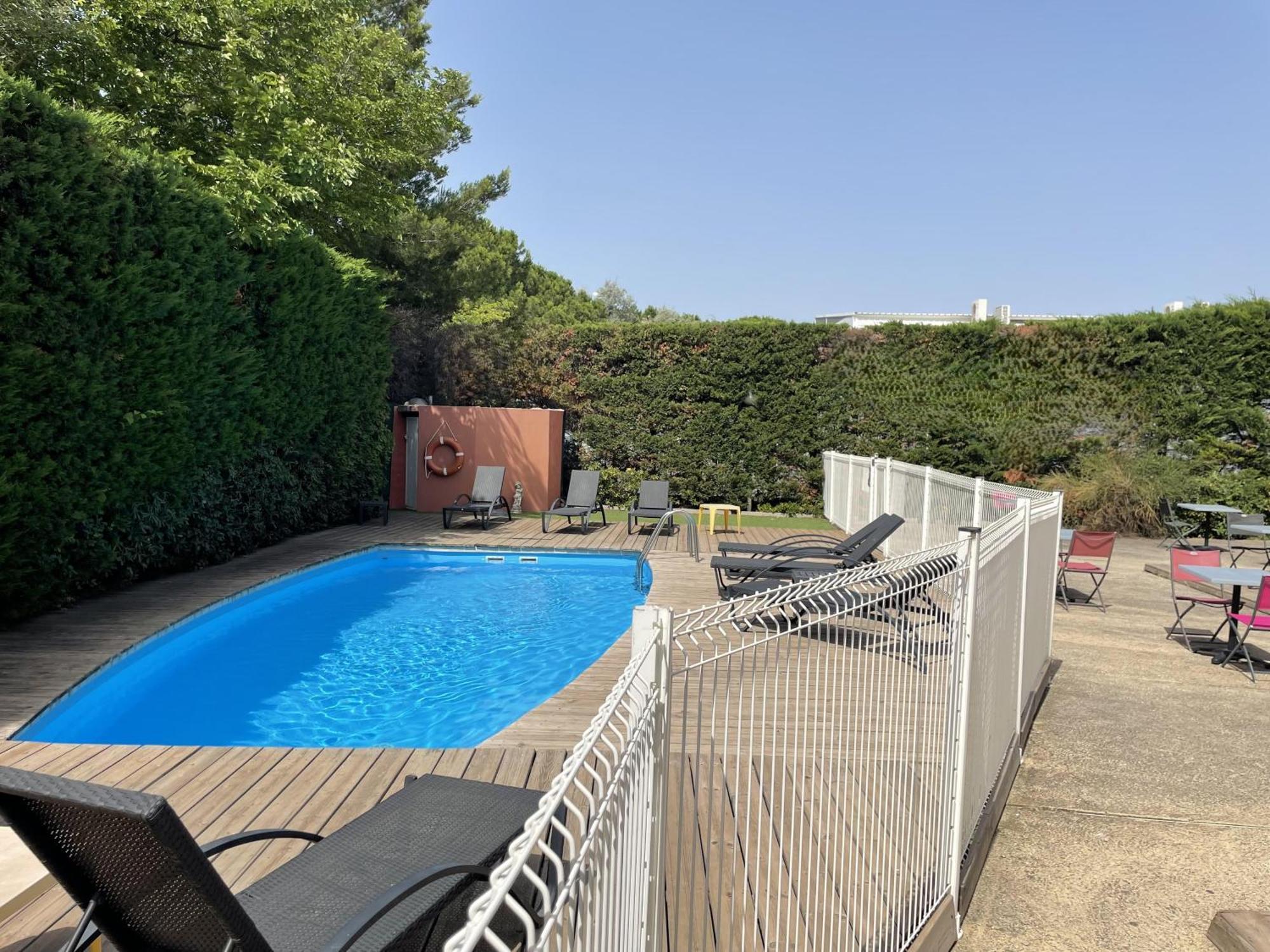 Kyriad Martigues Sud Екстер'єр фото