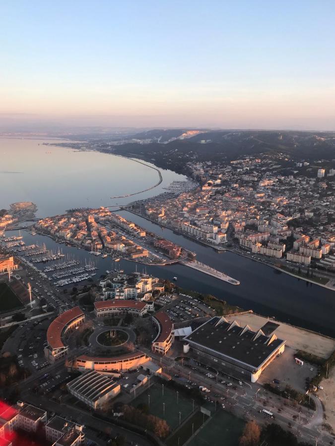 Kyriad Martigues Sud Екстер'єр фото